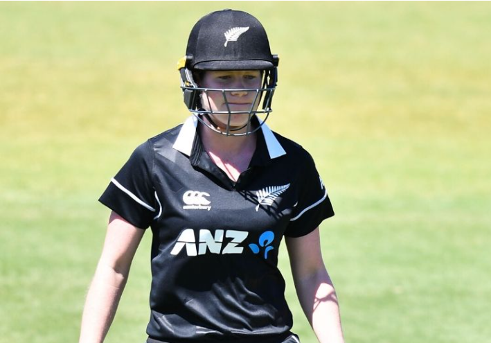 Image of Lauren Down returning to the New Zealand team for the England tour.
